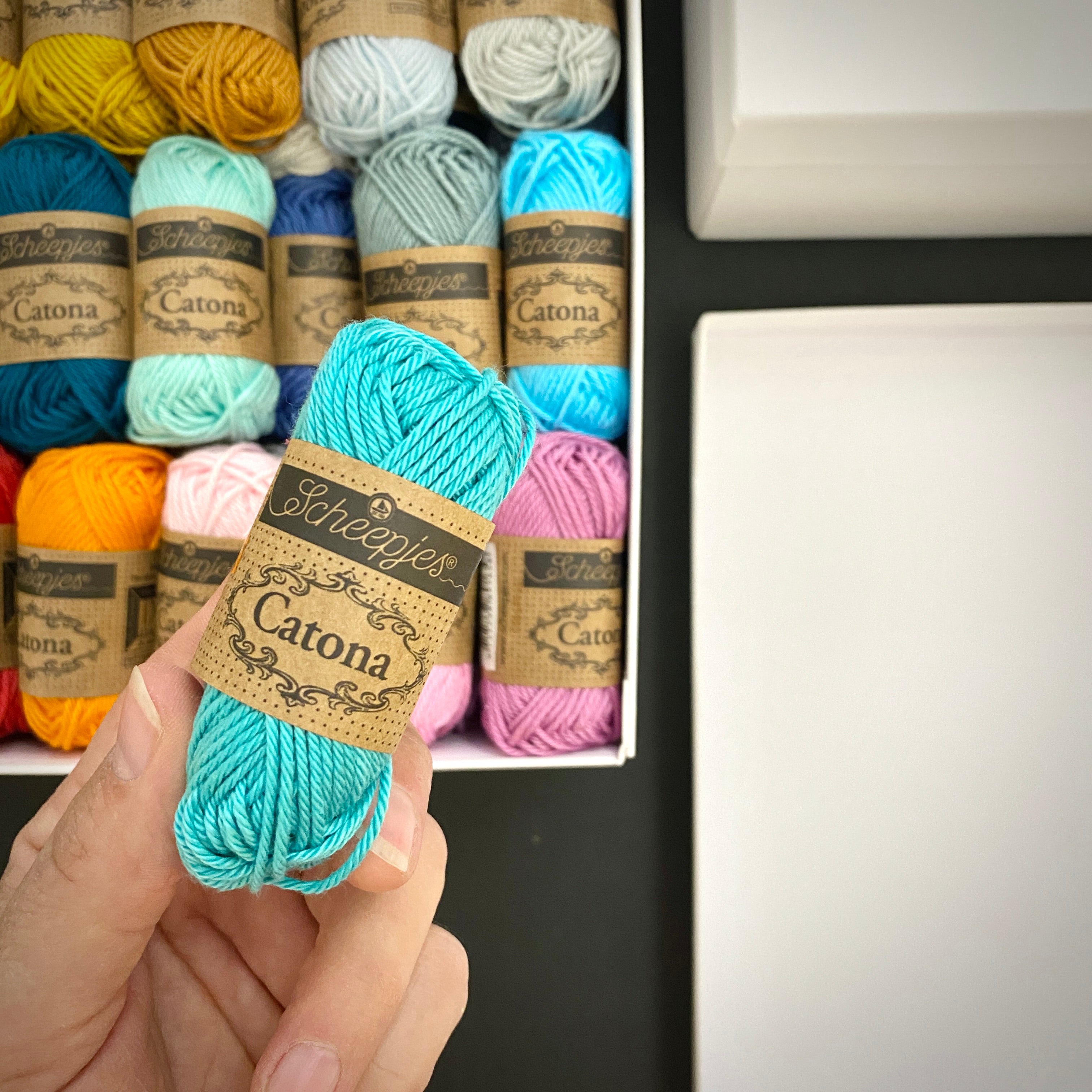 Scheepjes Catona Colour Pack - All 113 Shades of Cotton Yarn in a Gift –  Lalylala Amigurumi